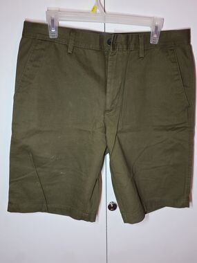 Banana Republic Olive Chino Flat Front Shorts